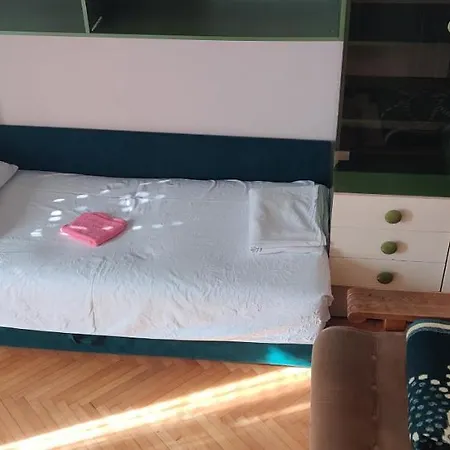Hostel Golub